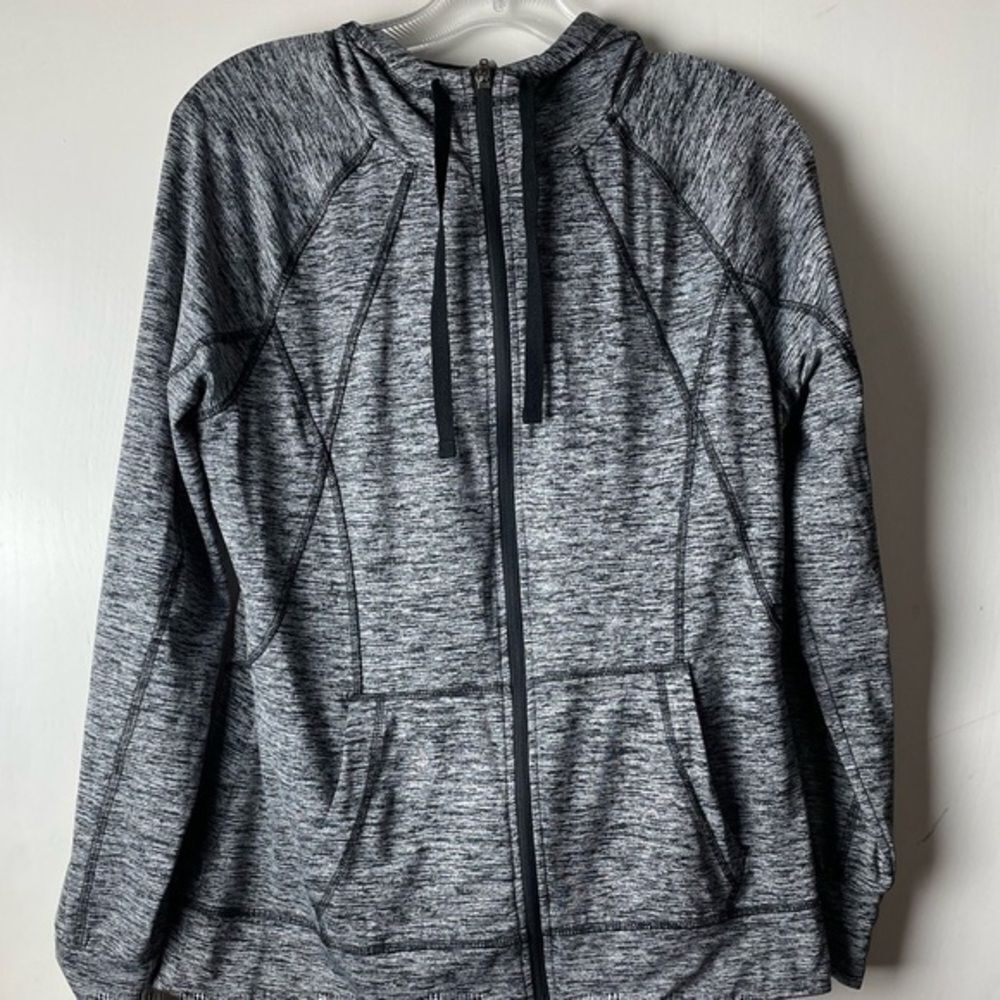 Women’s Gray and Black Champion Duo Dry Zipper Sweater size Medium